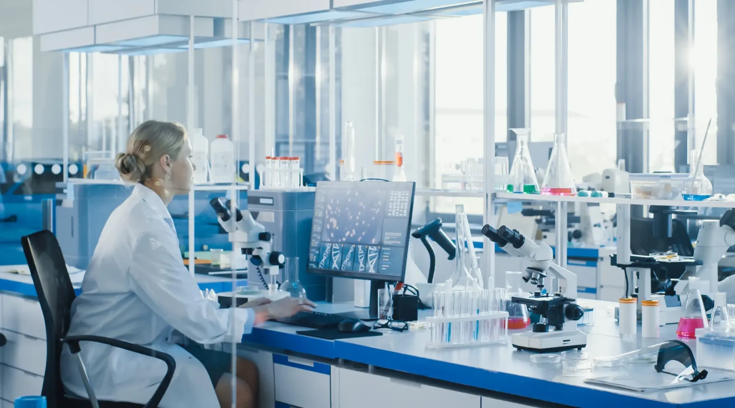 Tu partner global<br> para el desarrollo y<br> la comercialización