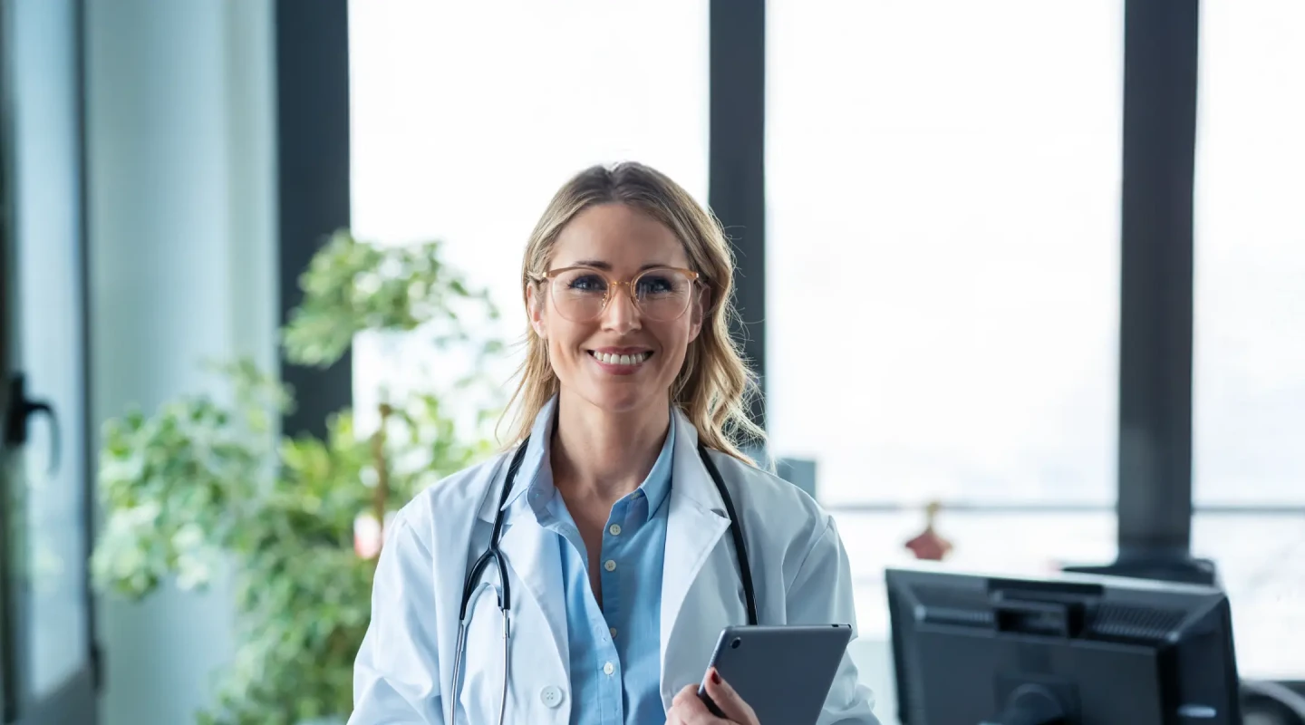 Contacta con nosotros